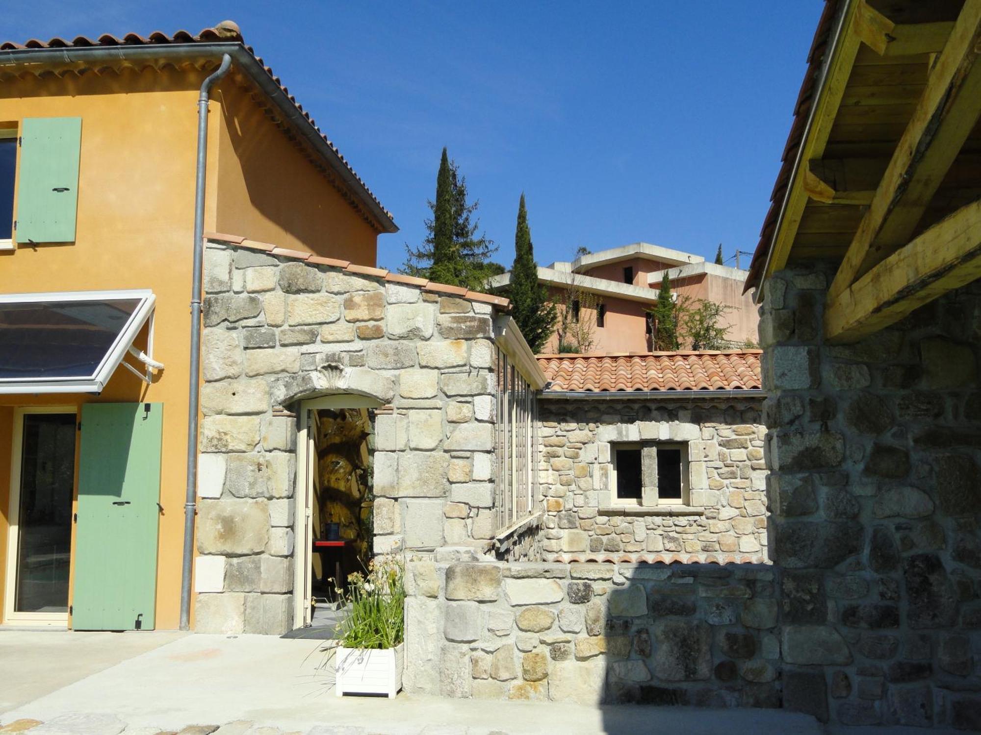 ז'ואיוז Chambre D'Hotes Au Creux Du Chambon מראה חיצוני תמונה