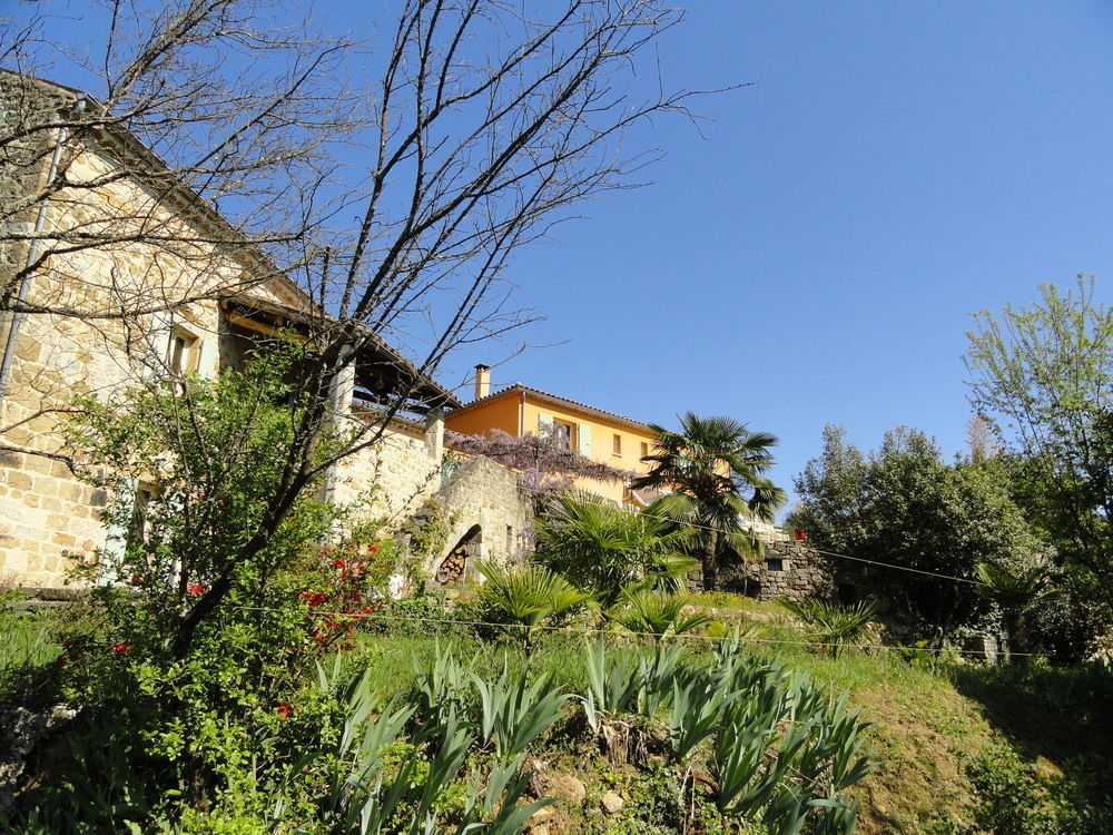 ז'ואיוז Chambre D'Hotes Au Creux Du Chambon מראה חיצוני תמונה